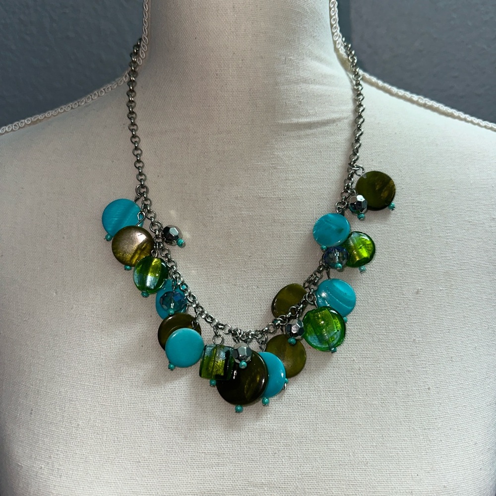 Elegant Turquoise and Olive Necklace